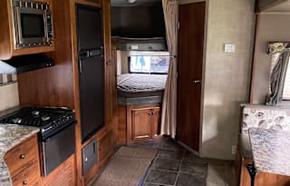 2014 Keystone RV Hideout 27DBS