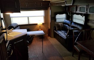 2016 Rockwood Ultra V by Forrest river