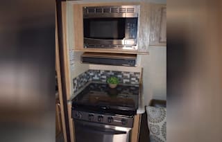 2018 Gulf Stream RV Conquest Class C 63111