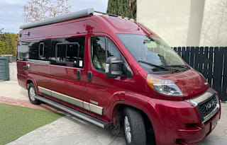 ZEPPELIN 1: 2020 Winnebago Travato 59G
