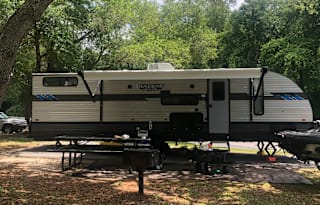 Joe & Carol's  33'Forest River sleeps up to 10