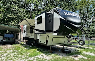 2017 Keystone RV Laredo 340FL