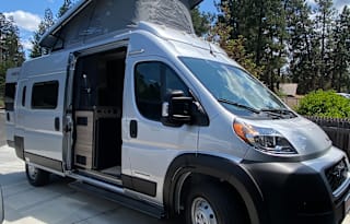 2023 Winnebago Solis 59P