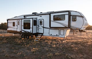 Brand New Grand Design 2023 Fifth Wheel