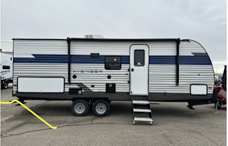 2023 Prime Time RV Avenger 24BHS