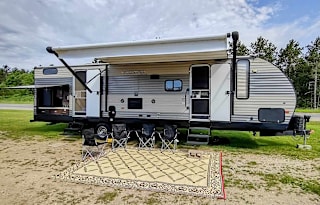 2017 Forest River Cherokee M-294BH