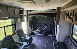 Work & Play | Driftwood RV | Bushnell, FL