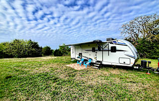 THE TEXAS KING! 2021 CrossRoads RV Sunset Trail