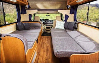 2016 Thor Majestic Motor Coach