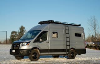 2021 Ford Transit AWD, Hot shower, roof deck