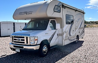 2019 Thor Motor Coach Freedom Traveler 24HE