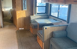 2004 Fleetwood RV Flair 34F