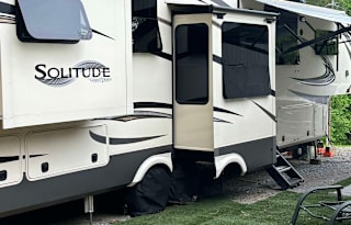 2020 Grand Design Solitude