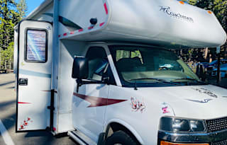 Coachmen Freelander 21QB + free Enter Yosemite NP