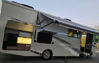 Winnebago Sunstar 29V