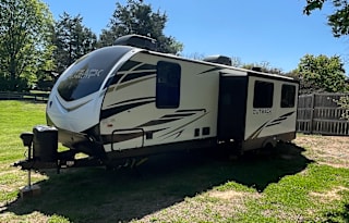 Perfect Bunk House family camper
