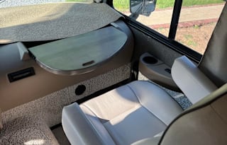 2017 Winnebago Sunstar HAL581