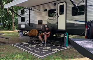 Kid& Pet Approved Camper-Sleeps 8-Delivery Only