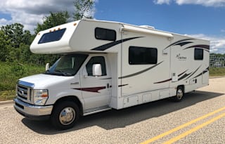 2012 Coachmen RV Freelander 29QB Ford 450
