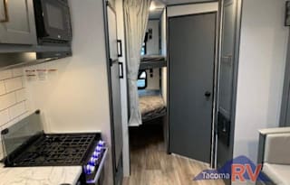 Keystone 2022 RV Bullet 24FT