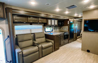 2021 Thor Motor Coach Windsport 34R