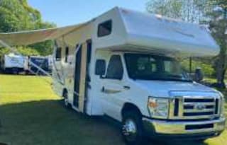 2015 Thor Motor Coach Four Winds 28A