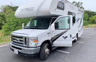 Thor Motor Coach Freedom Elite 22FE w/Lots Upgrade