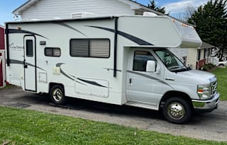 BUNKHOUSE BEAUTY! DOG FRIENDLY!