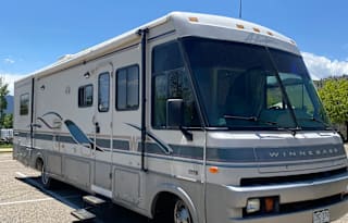 Your Adventurer Awaits in this Comfy Motorcoach
