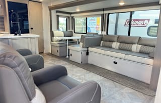 **2024 RV Rental – Your Home on Wheels!**
