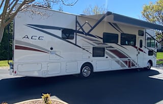 2020 Thor Motor Coach ACE 33.1