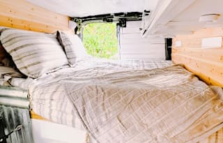 Running Water! Solar! Nissan High Top Campervan