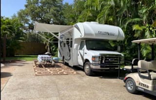 Compact Class C- Sleeps 6  - 2019 Coachmen Freedom