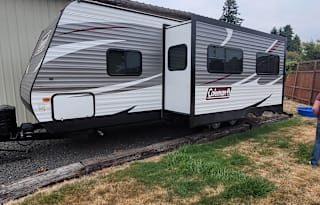 2019 Dutchmen Coleman Lantern