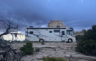 2022 Entegra Coach Vision XL 34G