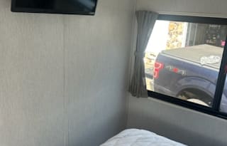 Rockin’ Rooh’s RV