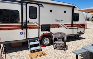Gulf Stream RV Vintage Cruiser 19ERD Near Zions