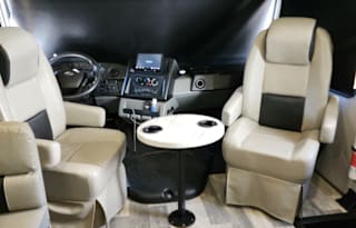 Spacious RV: Bath & Half, Sleeps 8, Pet Friendly