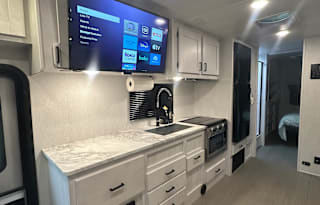 2024 East to West Entrada with Outdoor Kitchen