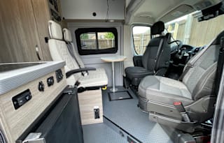 2022 Winnebago Solis 59PX