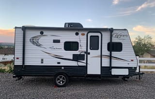 2017 Coachmen RV Clipper Ultra-Lite 17BH