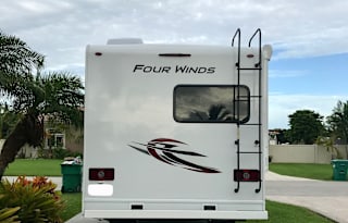 2021 Thor Motor Coach Four Winds 22E