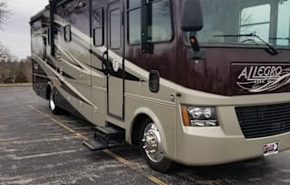 2012 Tiffin Motorhomes Allegro 34 TGA