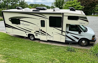 Sensamotion... 2018 Coachmen RV Freelander 27QB