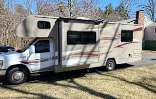 2014 Itasca Impulse Silver 27QP