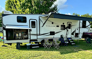 2020 Keystone RV Cougar Half-Ton 32BHS