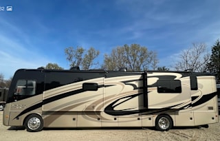 2015 Holiday Rambler Ambassador 38DBT