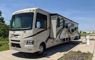 Iowa RV Rental – Delivery & Set Up Included