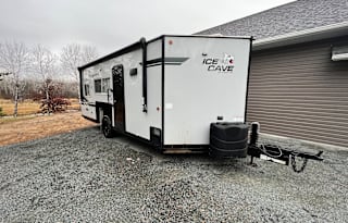 2021 Forest River RV Cherokee Ice Cave 17mph woodsman