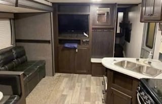 2020 Hearltland Pioneer HAL 1585